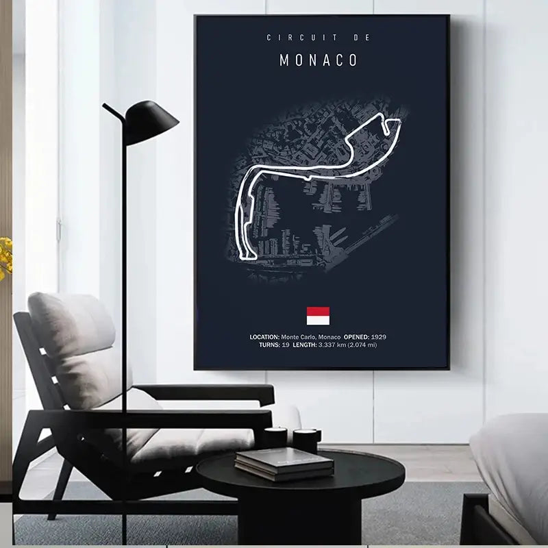 Œuvre murale en toile du circuit de Formule 1 encadrée en bleu foncé, présentant un dessin en lignes blanches du circuit de la course de Monaco, avec des détails textuels en dessous, pour la décoration de la maison dédiée au sport automobile et la décoration murale.
