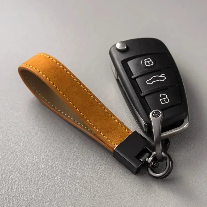 Car Key Chain Luxury Genuine Leather Keychain Pure Color Buckle Car Key Ring Car Accessories Gift Car Keychain car keychain