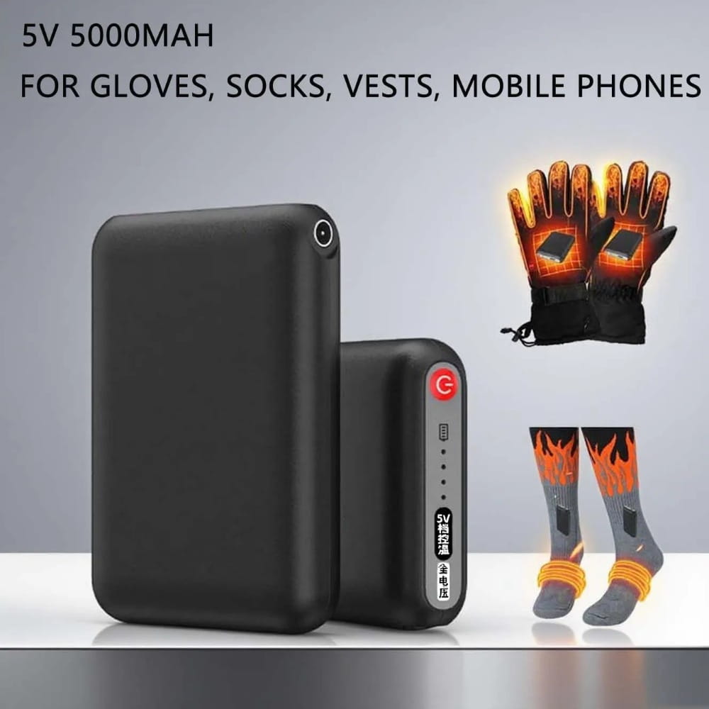 Banco de energía mini rectangular negro de 5 V y 5000 mAh con indicador circular rojo y etiquetas de texto blancas, diseñado como batería para guantes calefactados para uso con batería de guantes.