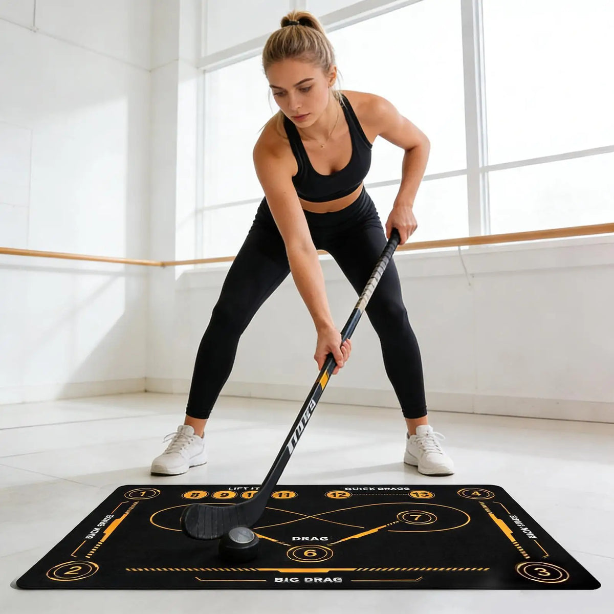 Hockey Training Mat Indoor Outdoor Quiet Non-Slip Large Stickhandling Pad Training Equipment For Adults Kids Soccer Lovers