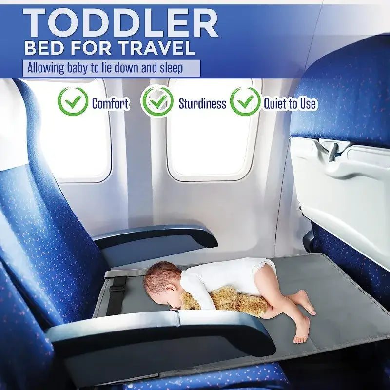 graues Reisetagebett für Kleinkinder mit schwarzen Riemen und blauen Akzenten für den Flugzeugsitz, entworfen als Kinder-Flugzeugsitzverlängerung, Reise-Fußstütze.