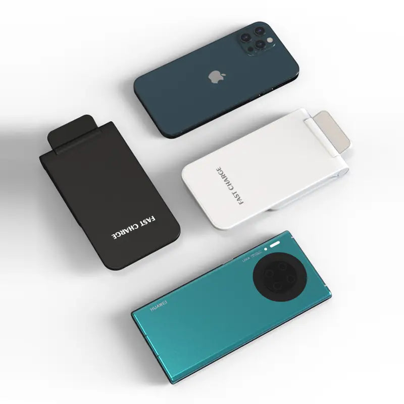 ブラックおよびホワイトの30W高速ワイヤレス充電器（携帯用）で、洗練されたミニマルなデザインに、ワイヤレス充電およびType C充電に対応する機能を備えています。