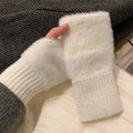 1Pair Warm And Cold-proof Half-finger Gloves For Women In Autumn And Winter, Versatile And Plush, Cute Office Half-finger Gloves