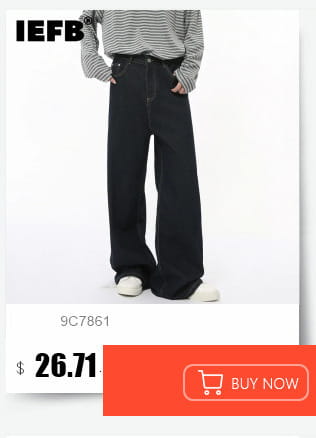 Iefb men black vintage wide leg jeans feature black wide-leg denim trousers with a straight cut and classic stitching.