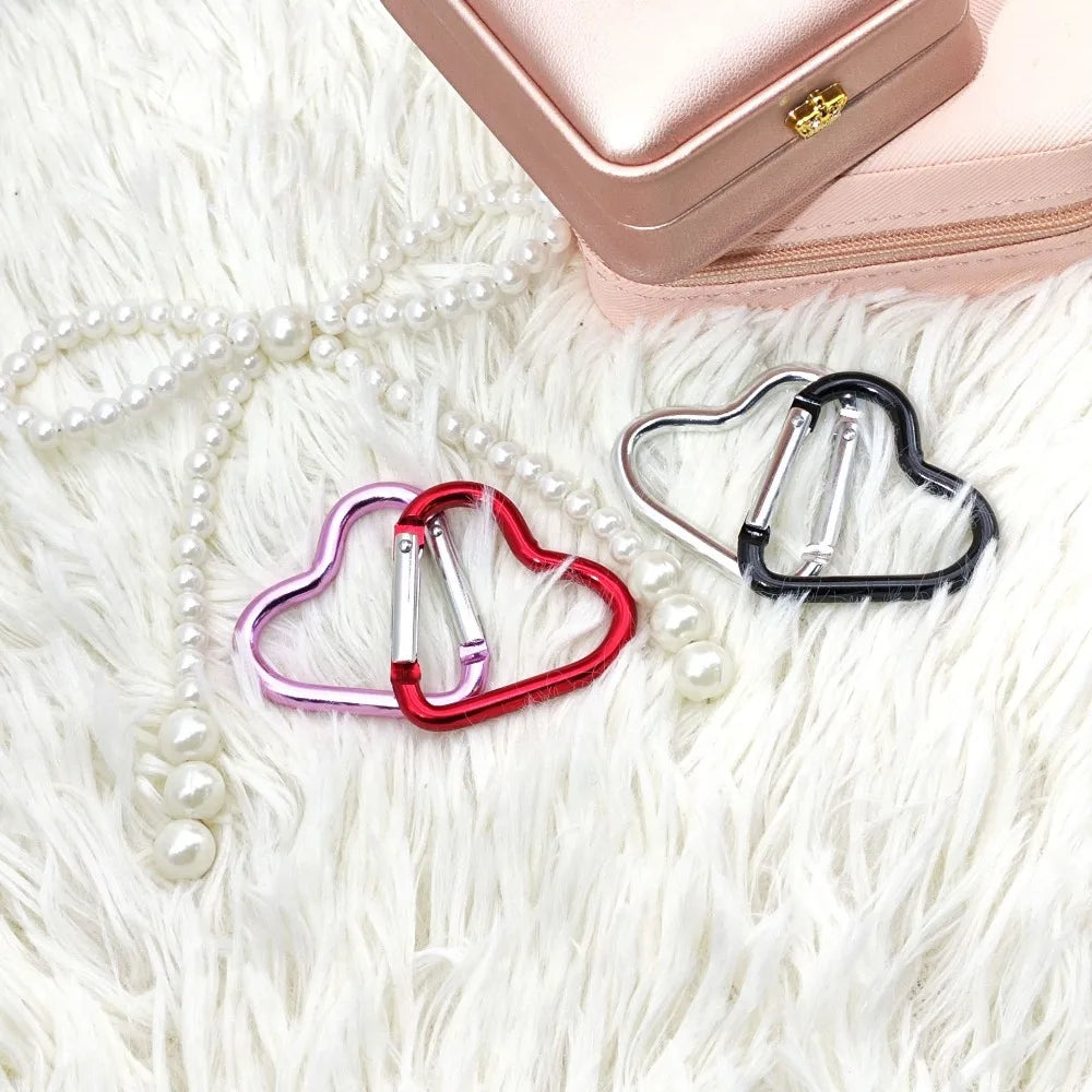 Travel Kit Accessories Outdoor Keyring  Heart-shaped Aluminum Carabiner Key Chain Clip Water Bottle Buckle Keychain Bag Hanging