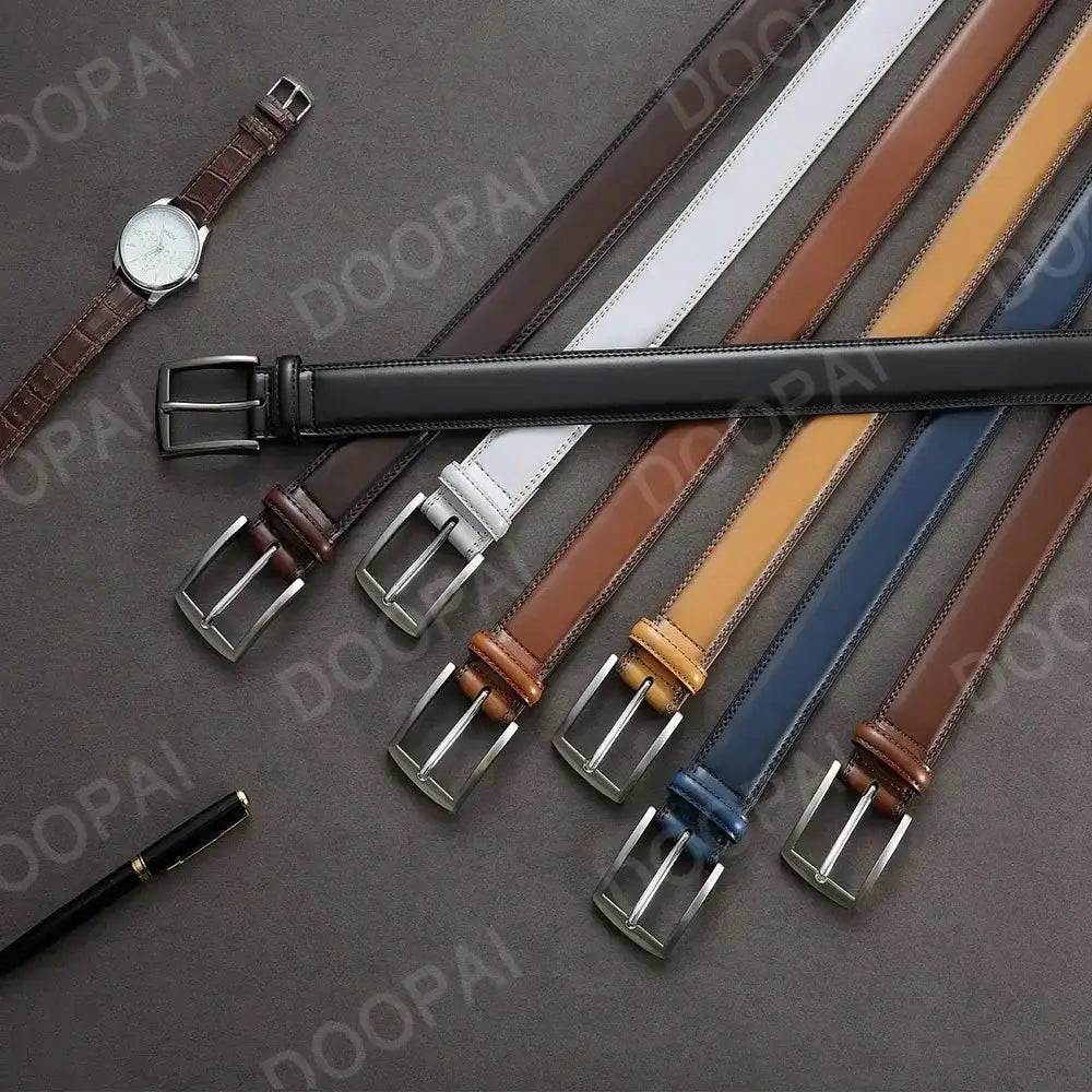 Collection de ceintures à cliquet en cuir pour homme dans les couleurs noir, blanc, brun, beige et bleu, dotées de boucles automatiques à l’aspect argenté