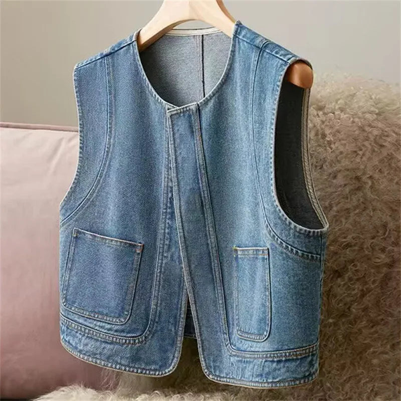 Denim Vest Ladies Clothes Sleeveless Round Neck Pocket Casual Top Waistcoat Streetwear Fashion Vest For Women 2026 Spring Summer
