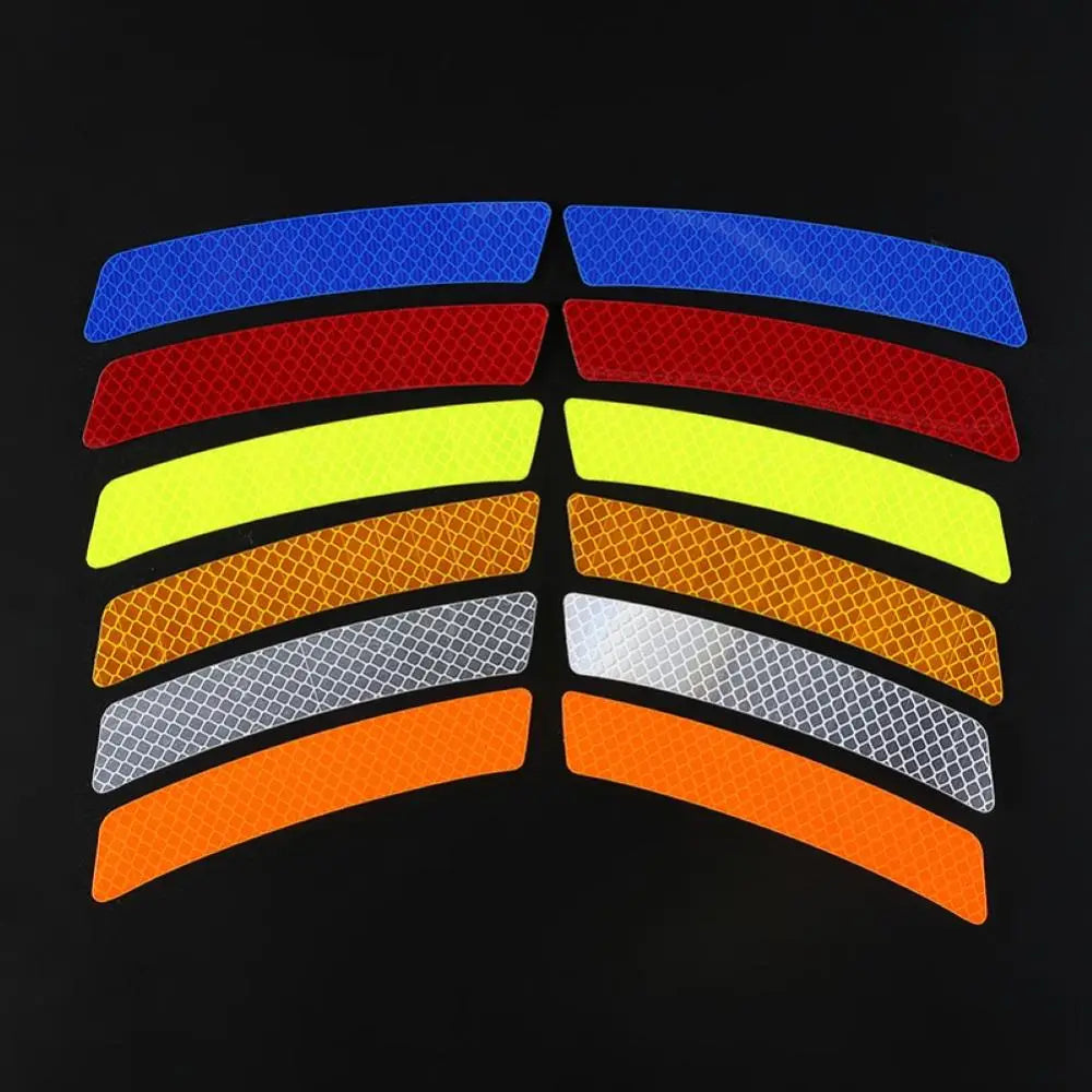juego de tiras protectoras reflectantes coloridas para bordes de puertas de automóvil en azul, rojo, amarillo, naranja, plata y blanco, con una superficie reflectante con patrón de diamante.