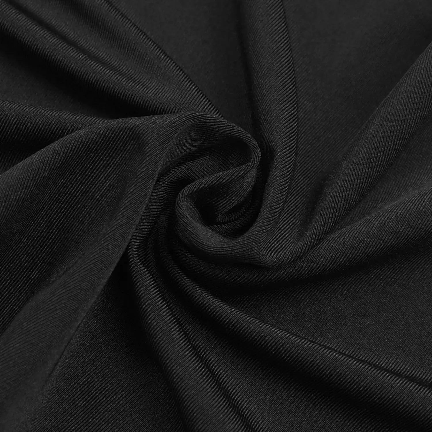 Schwarzer gerippter Strickstoff mit weicher, dehnbarer Textur des ärmellosen Satin-Jumpsuits mit hohem Beinschlitz und weitem Bein-Design
