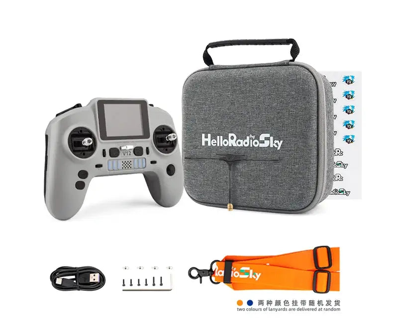 Télécommande grise V12 avec un petit écran et des boutons noirs, à côté de son étui de transport de marque, pour une utilisation avec le transmetteur de drone FPV Edgetx.