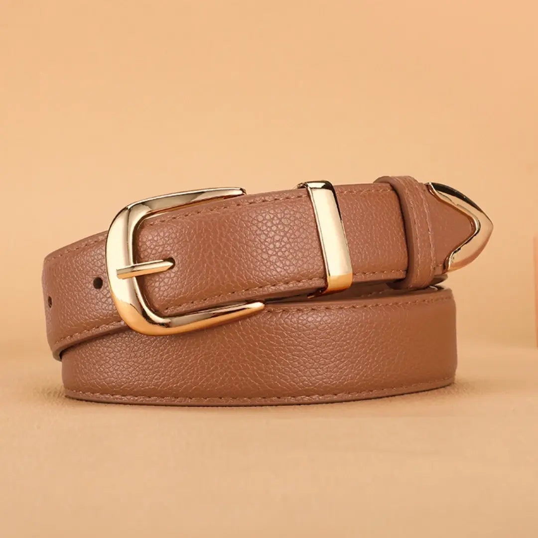 Cinturón de cuero texturizado color camel con hebilla de tono dorado y punta metálica a juego, en un producto titulado cinturón de cuero sintético (PU) negro con hebilla dorada.