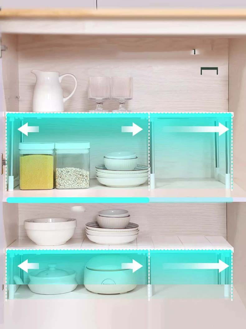 Étagère de séparation à couches réglables de couleur turquoise, avec séparateurs transparents et flèches blanches indiquant le mécanisme coulissant, servant de support télescopique pour évier.