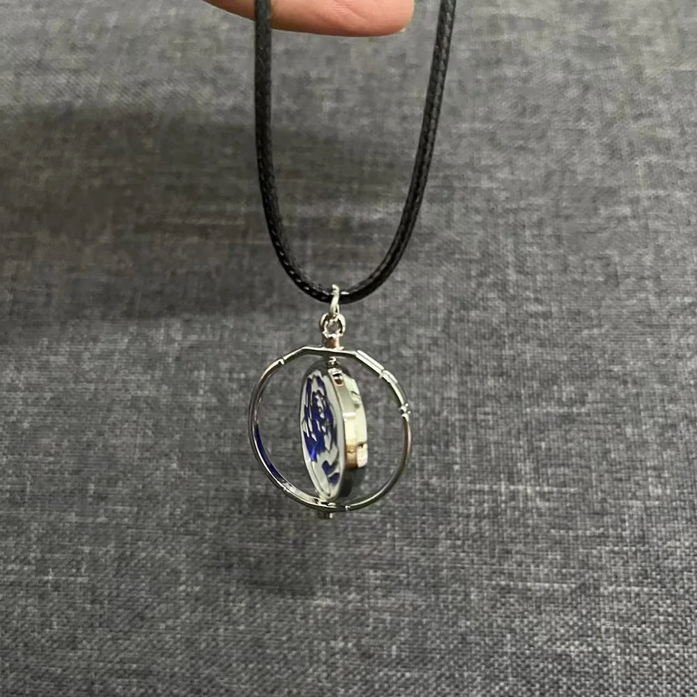 Anime Cannon Keychain Jinx Cannon Keychain Game Lol Runaway Loli Metal Key Chain for Car Key Pendant Necklace Arcane Jewelry