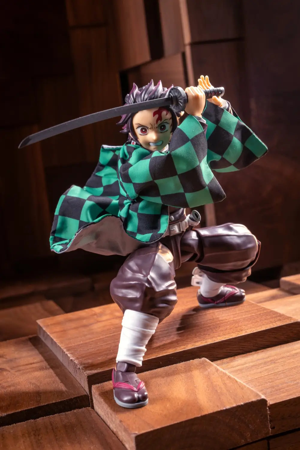 1/12 Scale Japanese Anime Kamado Tanjirou Plaid Cloth Kimono Coat Wire Shaped Short Cloak Clothes Model for Shf 6" Male Body