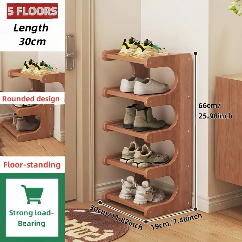 Meuble-bottes en bois brun à cinq niveaux, bords arrondis et finition en bois naturel, pour un rangement organisé.