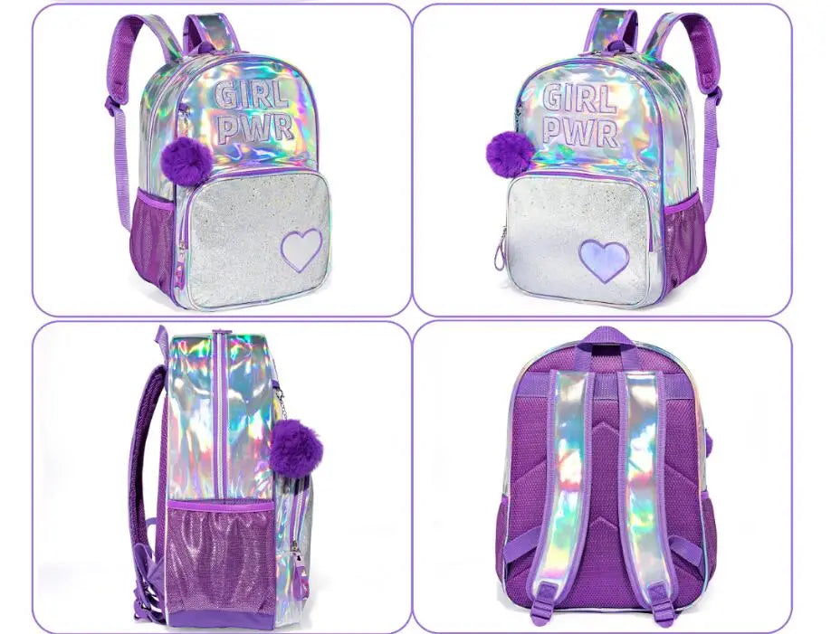 Schulrucksack-Set für Mädchen holografisch in Lila mit Text „Girl Pwr“, glitzernder Silber-Vorderseite, herzförmigem Patch und Akzent mit lila Pompon.