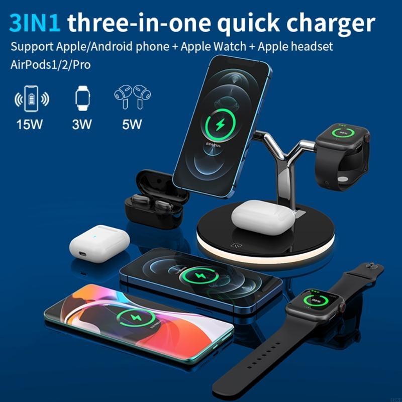 Soporte cargador inalámbrico magnético multifunción tres en uno negro y plata con potencia de salida de 15 W, con varias ranuras para la carga de teléfono, reloj y AirPods.
