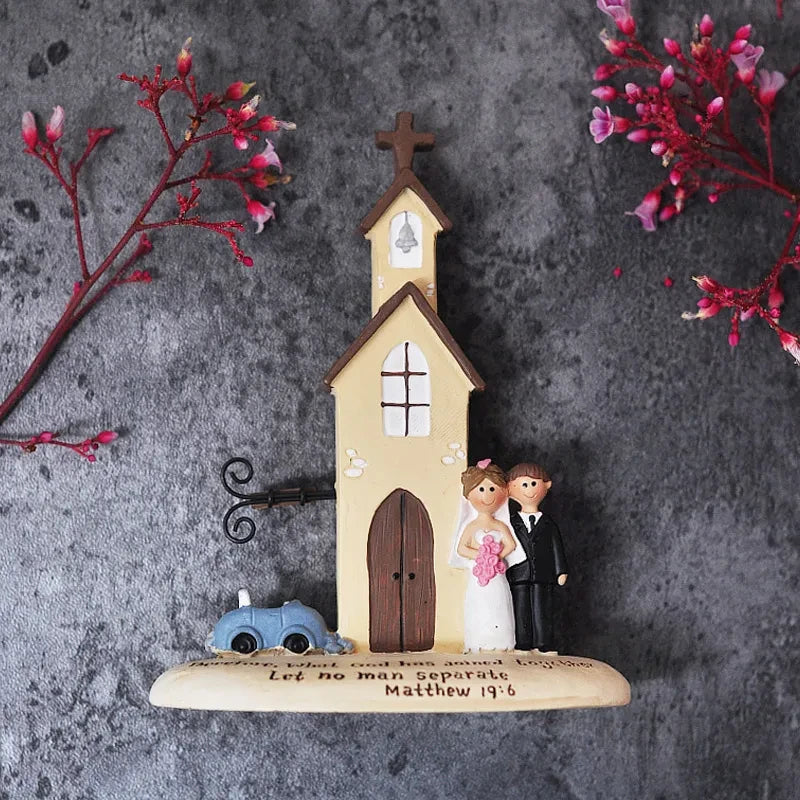 Wedding Anniversary Ornaments Resin Bride Groom Porch TV Cabinet Desktop Bedroom Decoration Creative Church Wedding Craft Gift