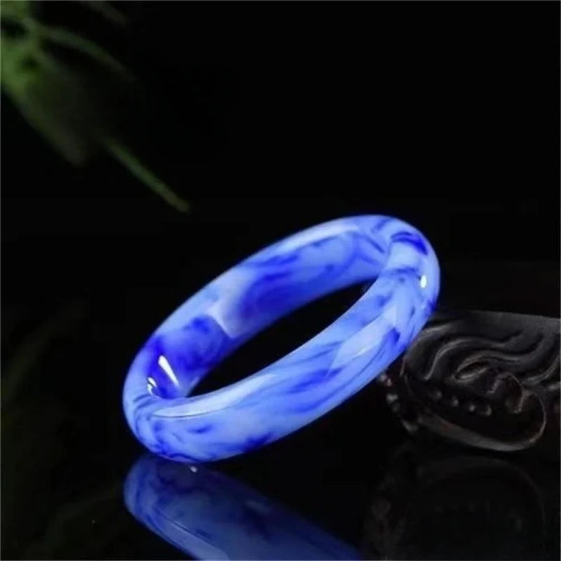Exquisite and Elegant Blue Flower Bracelet, Suitable for Daily Wear and Jewelry