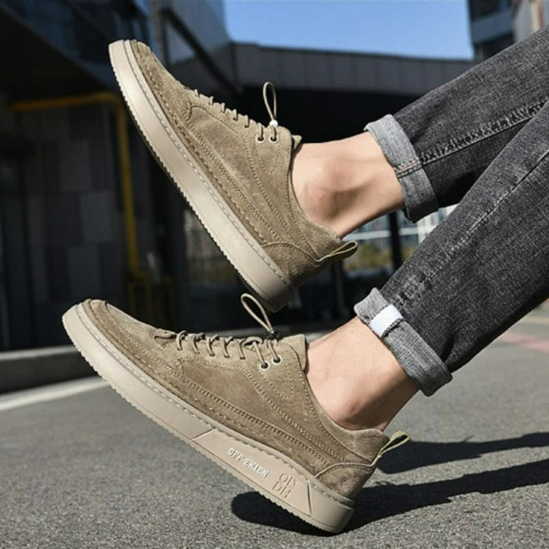 Men Shoes Leather Loafers Luxury Breathable Slip-on Flat Shoes Solid Color Non-slip Casual Shoes Outdoor Soft Sole Men Sneakers