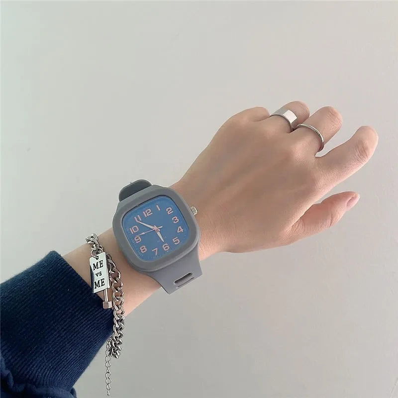 Fashion Men Women Quartz Wristwatche Square Sport Watches Ins Electronic Digital Casual Wristwatch Student Girls Silicone Watch