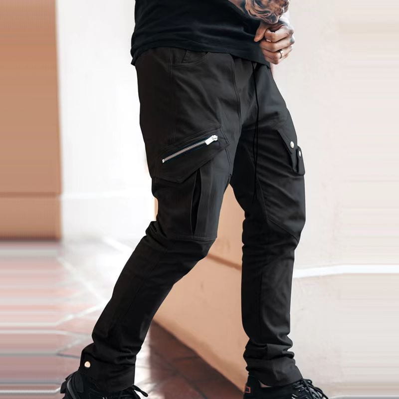 Herren-Tactical-Cargohosen in Schwarz mit mehreren Taschen und einem silbernen Reißverschluss, ideal für den Freizeit- und Outdoor-Gebrauch