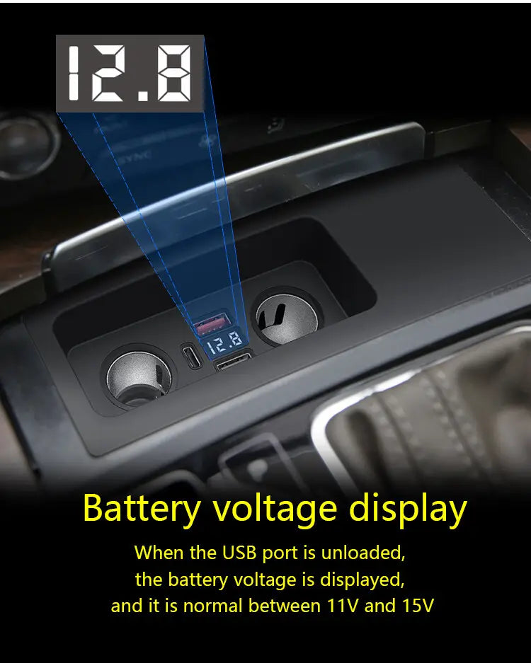 Port de charge USB noir pour voiture avec affichage numérique de la tension indiquant 12,8 V au dos du tapis de charge sans fil Audi a6 c7 rs6 s7 rs7, signalant une plage normale de batterie entre 11 V et 15 V lorsqu’il n’est pas chargé