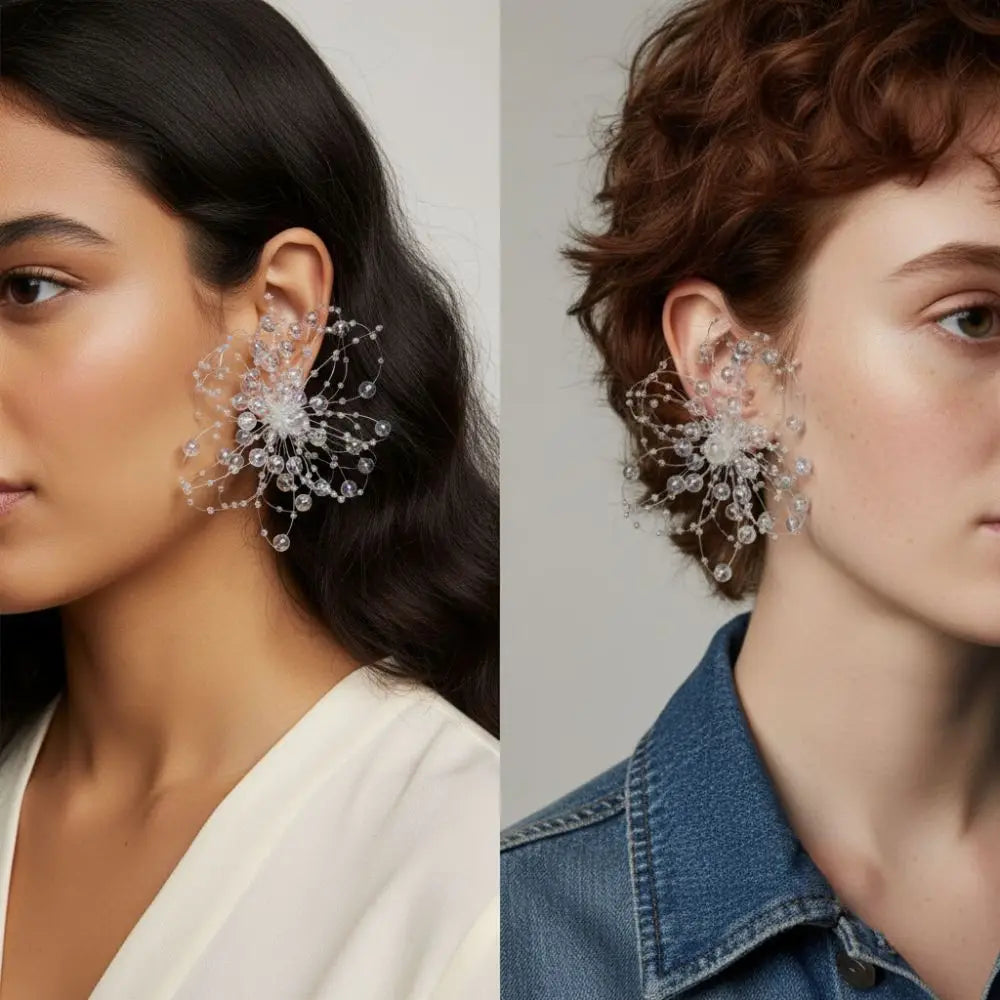 Délicates boucles d’oreilles pendantes en goutte de fleur en cristal transparent, avec un travail de fil complexe et des pierres précieuses étincelantes, conçues pour les mariages.