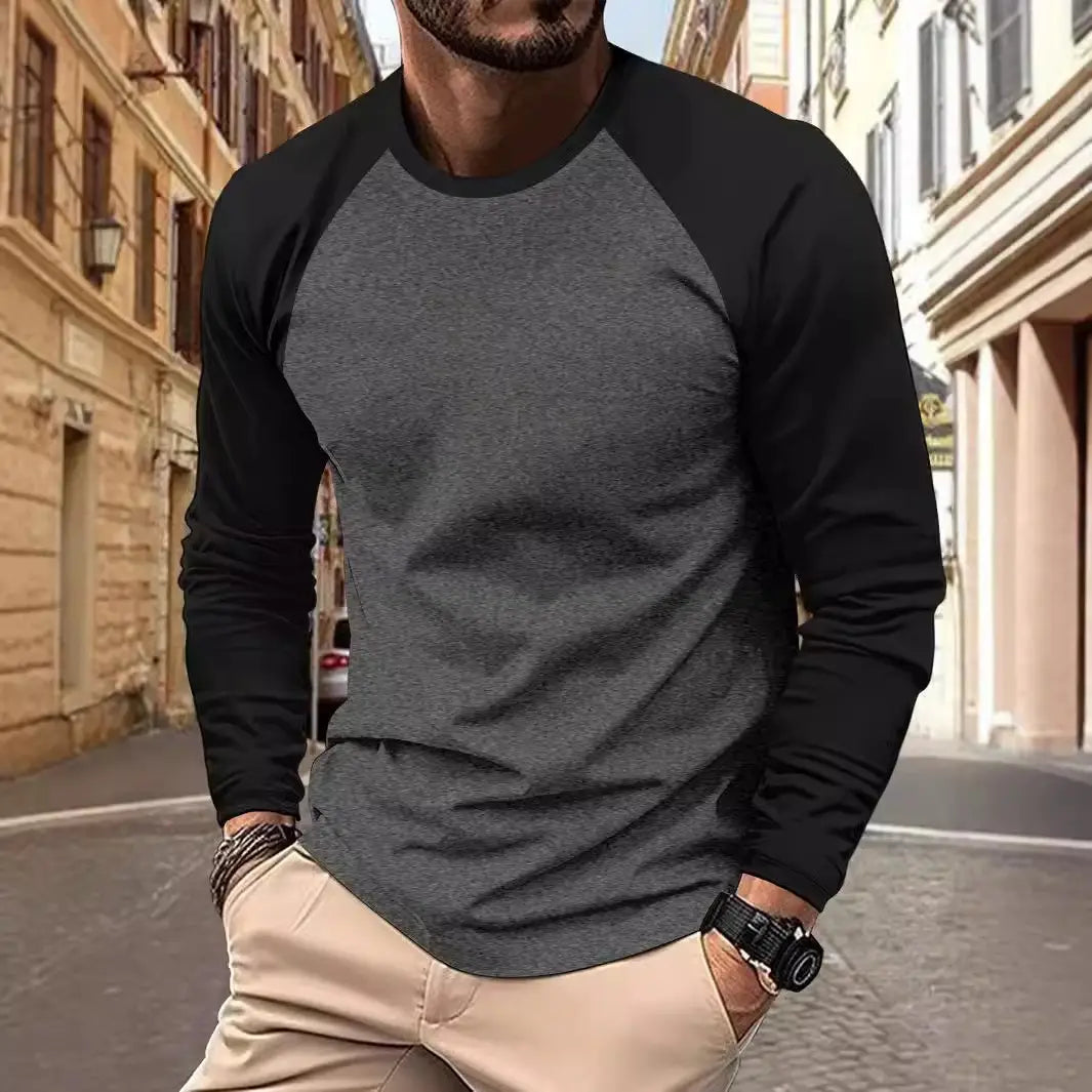 T-shirt raglan à manches longues décontracté pour homme, en noir et gris chiné, présenté côté arrière.