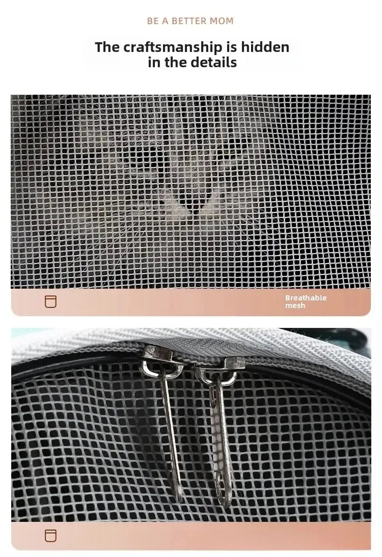 Sac bandoulière de transport pour animaux en maille respirante noir, avec quincaillerie de fermeture éclair à tonalité argentée sur la face avant.