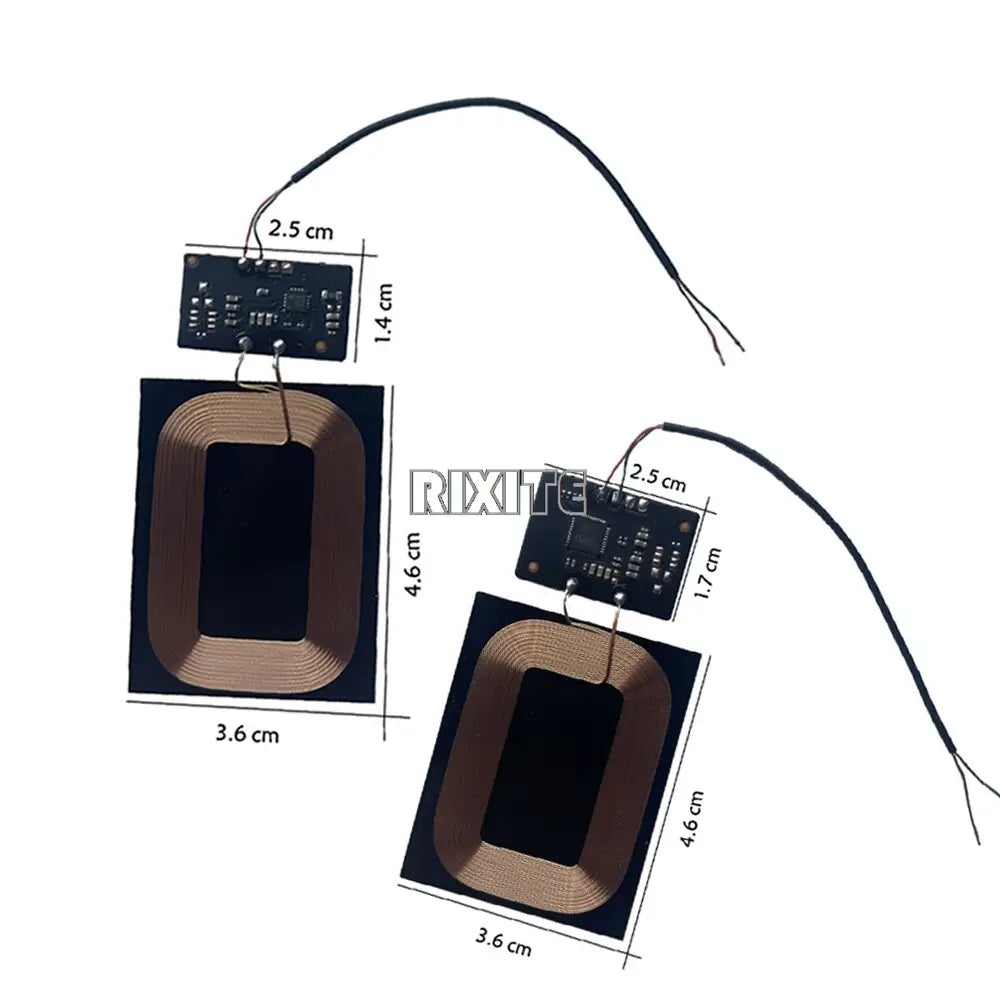 bobine de charge sans fil 10 W noire avec enroulements en cuivre et carte de circuit imprimé attachée montrant le verso d’un module DIY de charge sans fil conforme à une norme de charge sans fil
