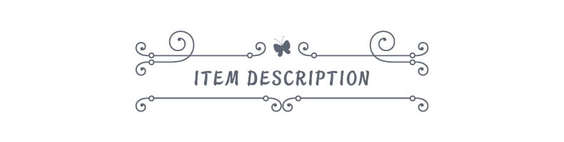Emblème de papillon noir centré au-dessus du texte descriptif de l’article, dans un cadre orné, dans le tampon « nature forêt » clair pour le scrapbooking