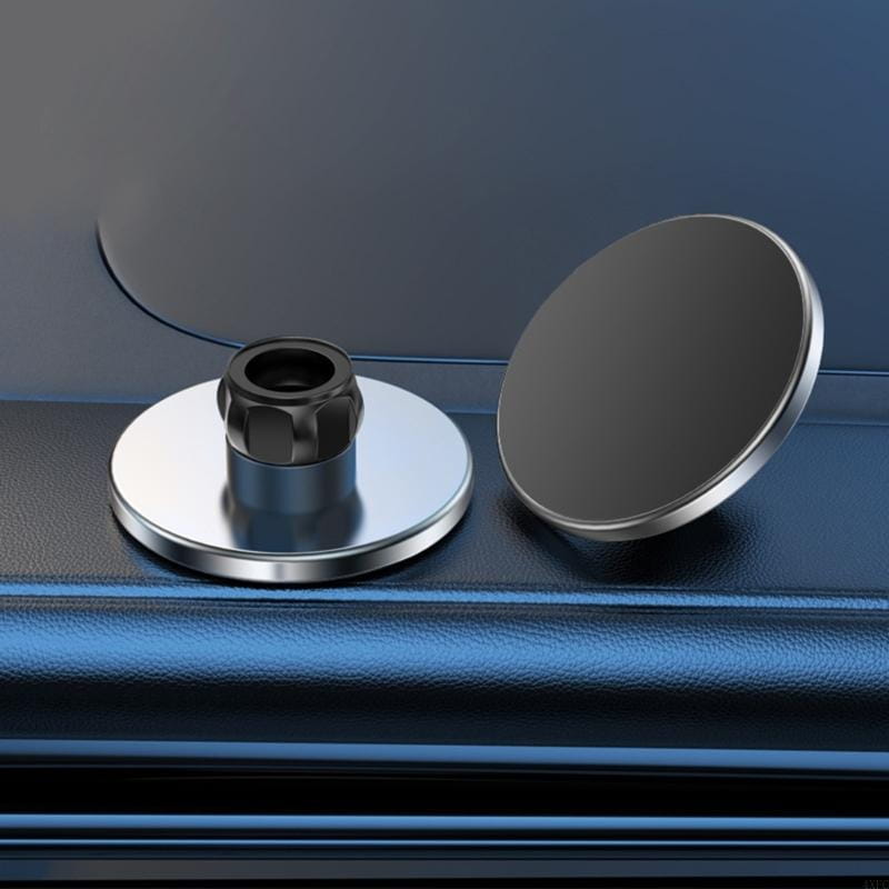 Silberne magnetische Autohalterung für Mobiltelefone mit schwarzem sechskantigem Zentrum, mit schlankem, modernem Design für die Verwendung mit iPhone 12, 13, 14 und 15.