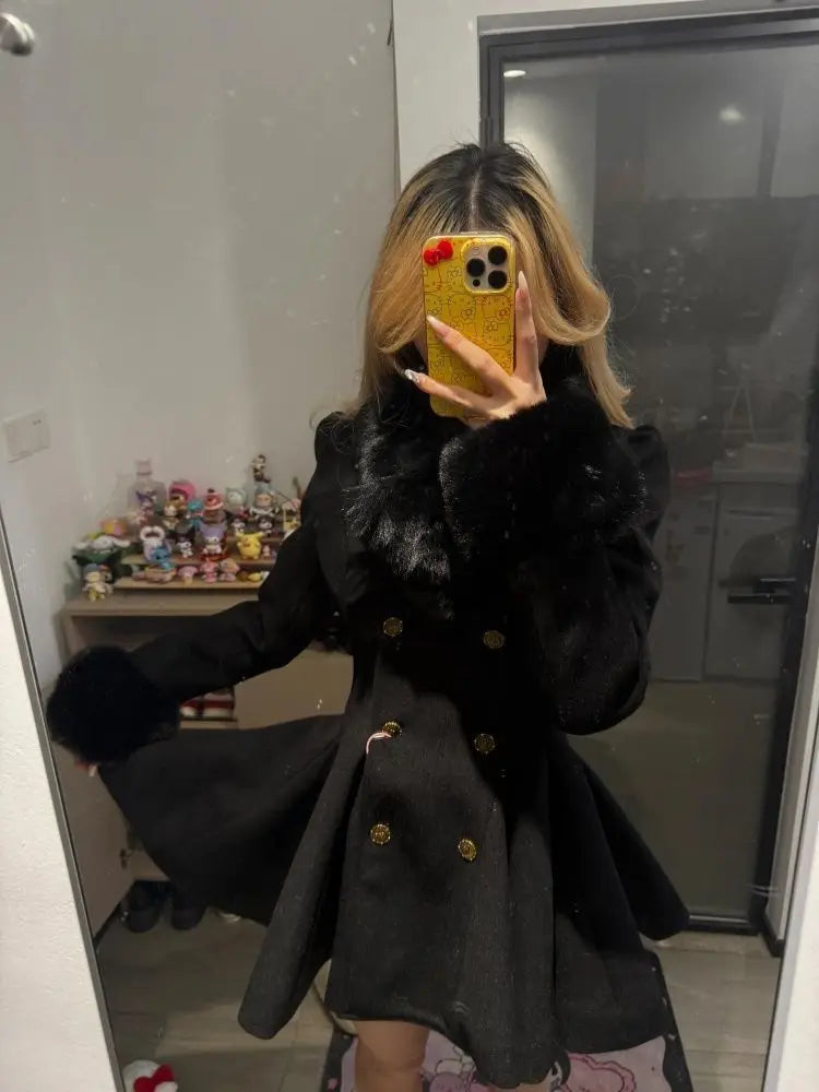 Winter French Hepburn Black Fur Collar Woolen Coat Women Vintage Blends Slim Mid-length Outwear Elegant Lolita Warm Outfits 2025