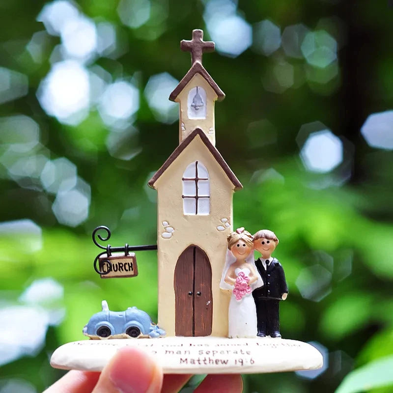 Wedding Anniversary Ornaments Resin Bride Groom Porch TV Cabinet Desktop Bedroom Decoration Creative Church Wedding Craft Gift