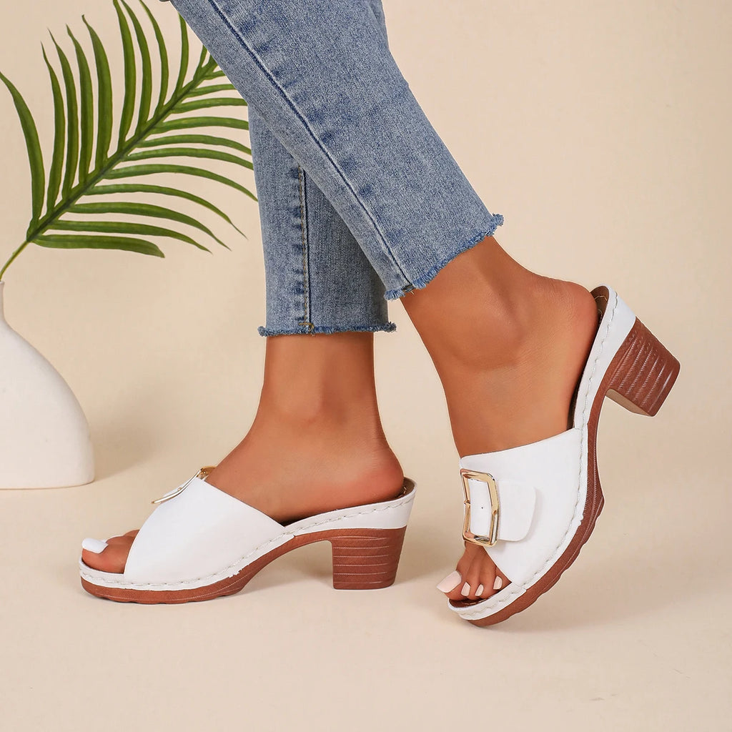 Women Sandals Summer New Fashion Soft Platform Shoes Ladies Chunky Heels Buckle Designer Slippers Outdoor High Heels Sandals