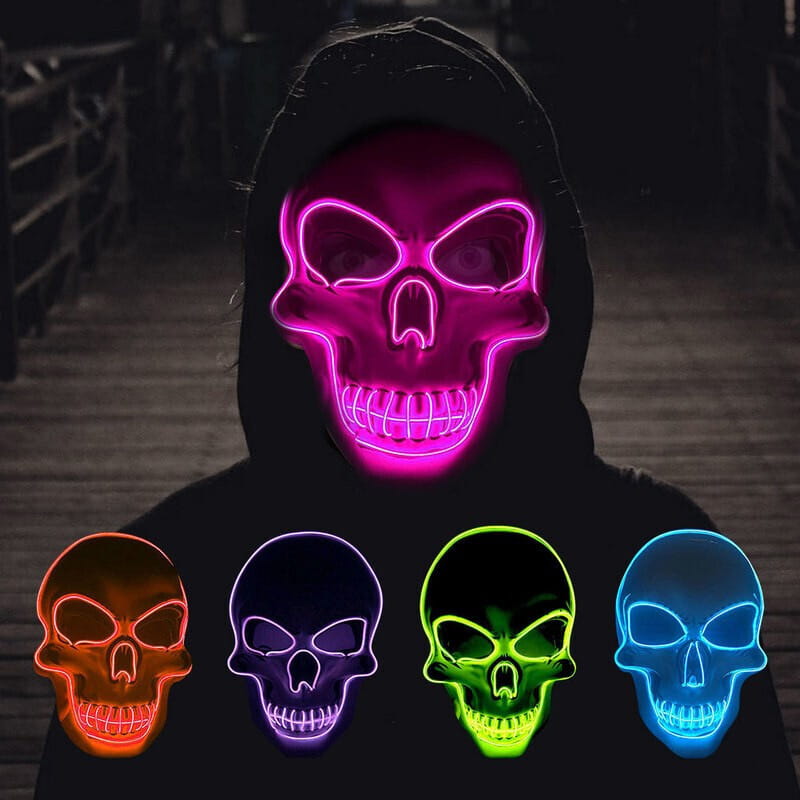 Un disfraz de calavera de Halloween con máscara luminosa, que presenta una máscara de calavera de luz fría rosa vibrante con un diseño elegante de capucha negra y múltiples opciones de LED de colores, con paquete de controlador