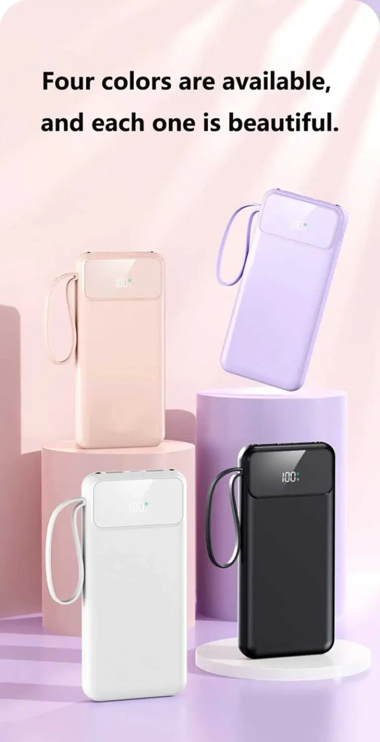 Un banco de energía portátil rectangular elegante con carga rápida y cables integrados disponible en oro rosa, blanco, lavanda y negro, con diseño minimalista y correa de muñeca integrada.