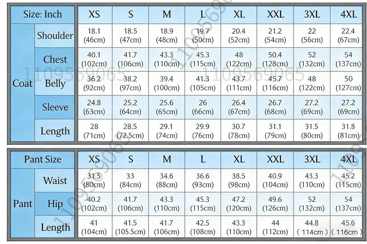 L’image présente un tableau des tailles détaillé en pouces et en centimètres pour les vestes de costume trois pièces beige pour hommes en coupe croisée double boutonnage et le pantalon, de la taille XS à 4XL.