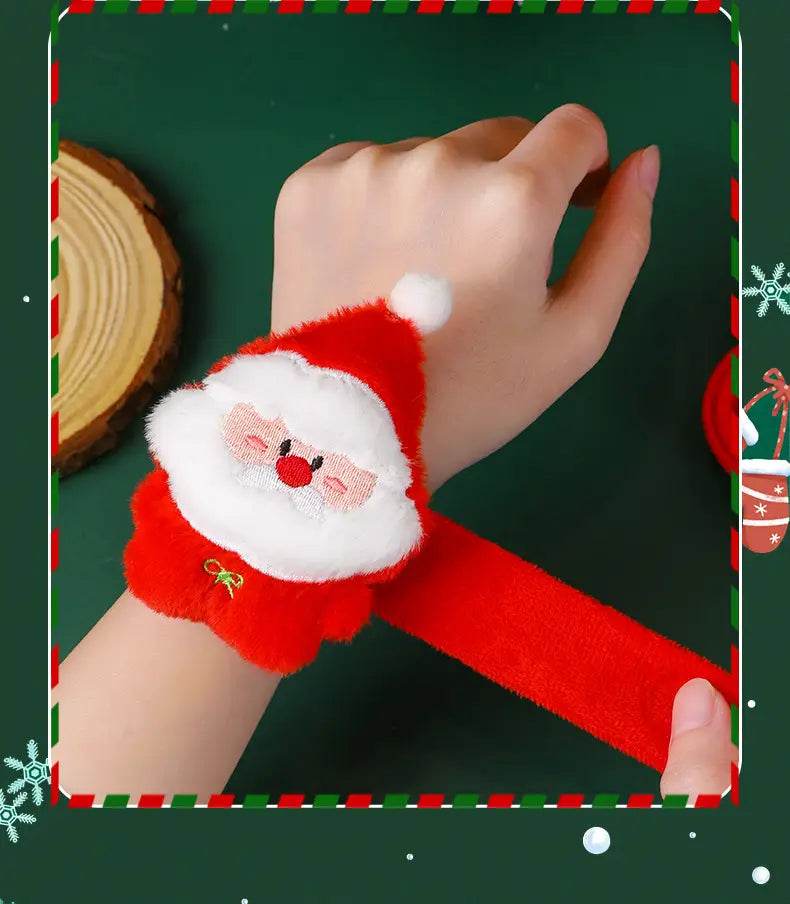 Muñequera esponjosa roja de Santa Claus para niños, con barba blanca esponjosa y rostro bordado, diseñada como una pulsera tipo eslogan navideña esponjosa para niños.