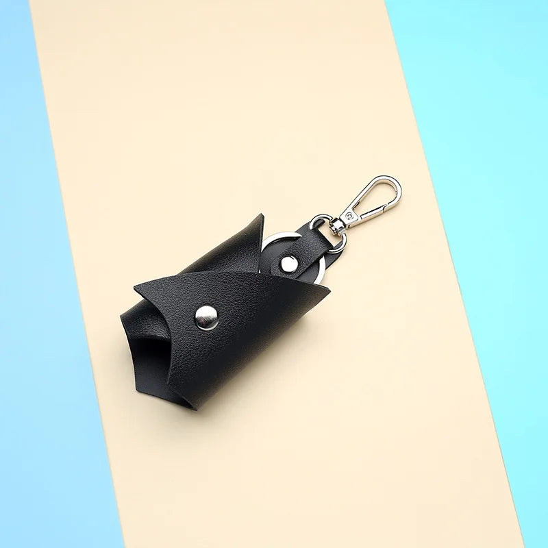 Superhero Bruce Wayne Leather Key Chain Car Keys Unisex Bat Pendant Key Bag Fashion Waist Keychains Keyrings Accessories