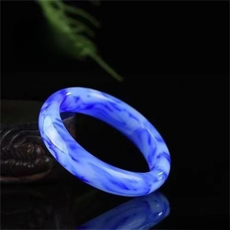 Exquisite and Elegant Blue Flower Bracelet, Suitable for Daily Wear and Jewelry