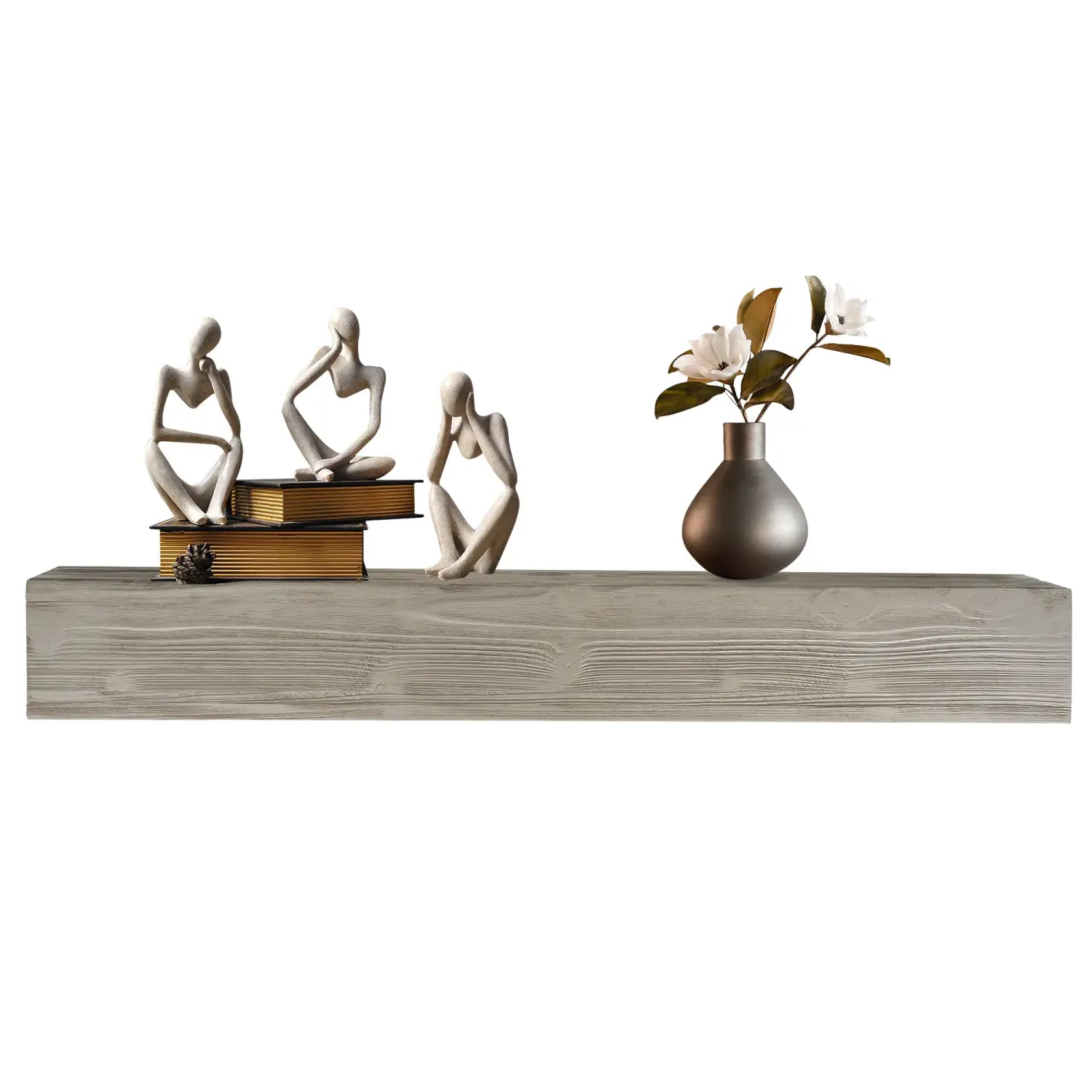 Un vase en céramique gris foncé au fini mat et élégant, à la forme arrondie et au col étroit, présenté sur une étagère de cheminée flottante en bois rustique de 72 pouces