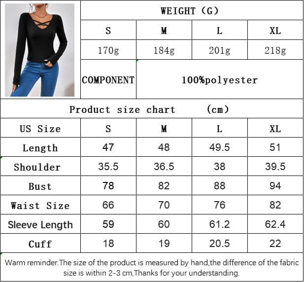 Haut à manches longues noir côtelé avec entrecroisement, composé à 100 % de polyester, présentant une couleur noire et un encolure croisée pour femmes.