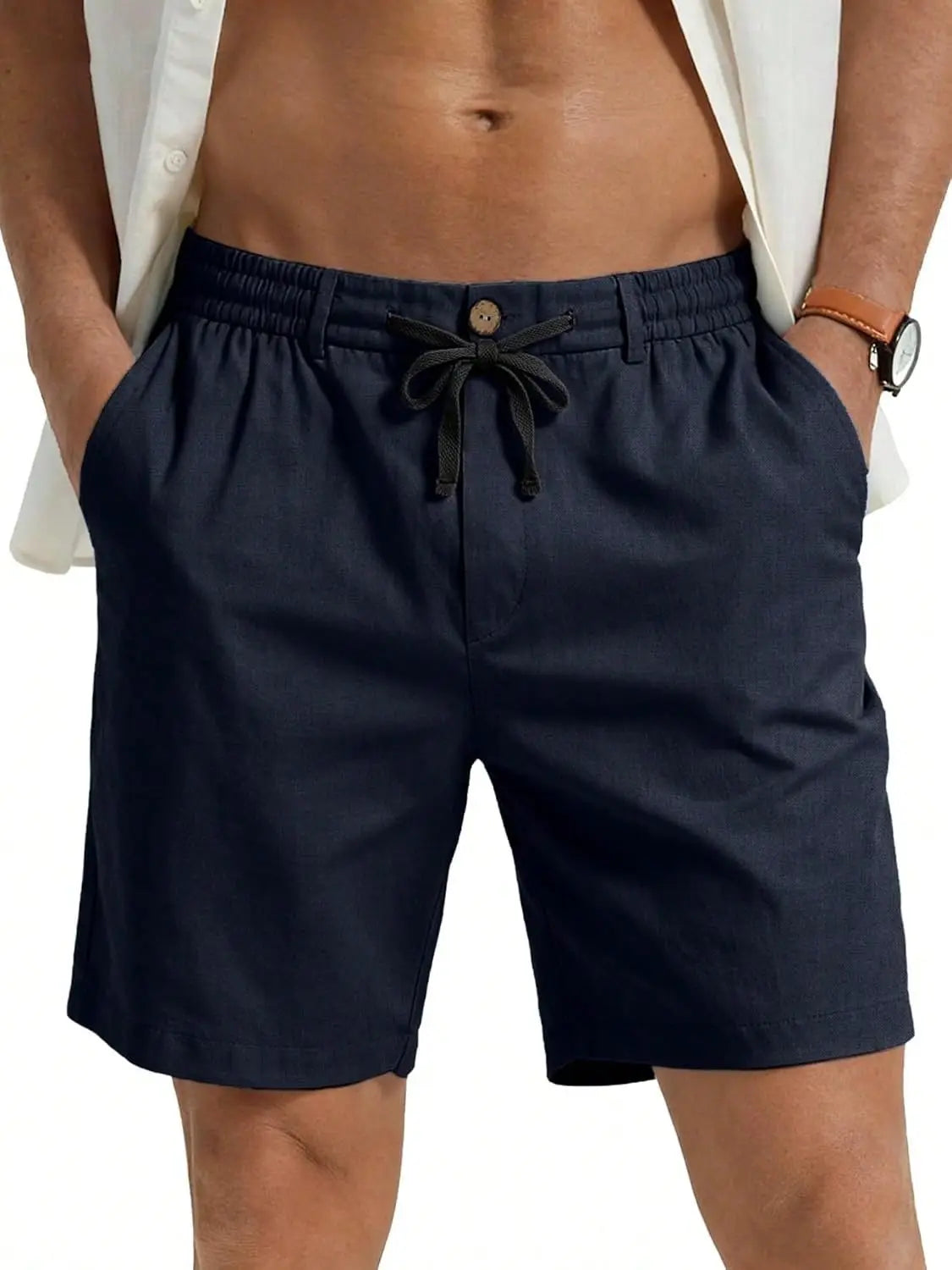 Dunkelnavablaue Baumwoll-Sport-Shorts mit Kordelzug mit elastischem Bund und passender Kordel zum Binden.