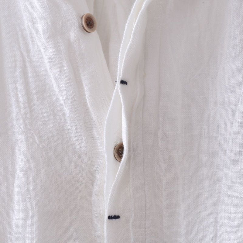 men’s retro distressed linen short sleeve shirt in white with natural wood buttons made from linen fabric