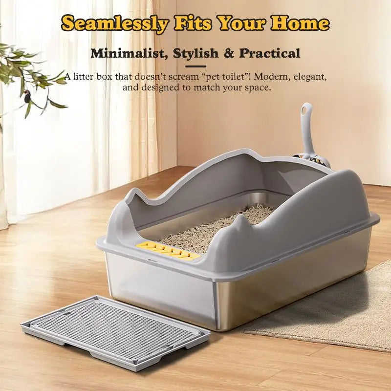 Caja para arena de gato grande de acero inoxidable con diseño de plástico gris y un acento amarillo en el borde frontal para un estilo moderno y mayor durabilidad.