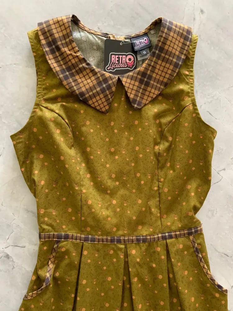 Olive green cotton sleeveless retro acorn print a-line dress with brown beige plaid peter pan collar and matching belt