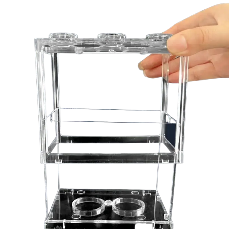 Clear acrylic betta fish tank with detachable top cover and internal divider for mini stackable aquarium use