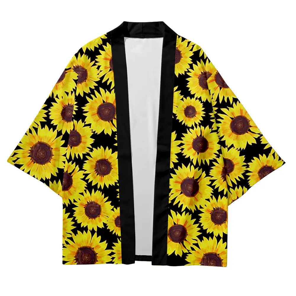 Eine kräftige gelbe Sunflower-gebmusterte schwarze Kimonojacke mit weißem Innenfutter und kontrastierender schwarzer Einfassung, entworfen als lockere Herren-Cardigan-Jacke.